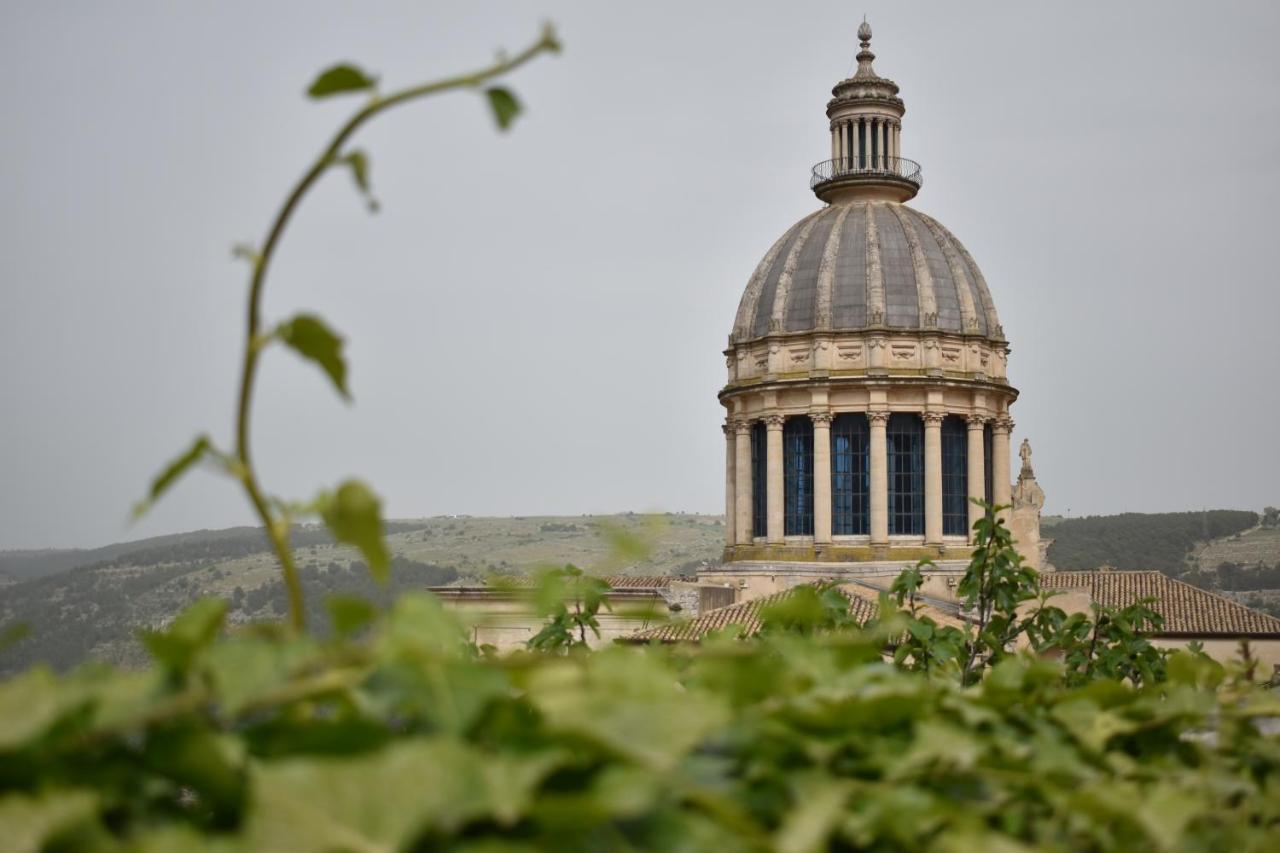 Sicilia Terra Mia Lägenhet Ragusa Exteriör bild